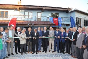Bursa Karıncalı'ya değer katan meydan