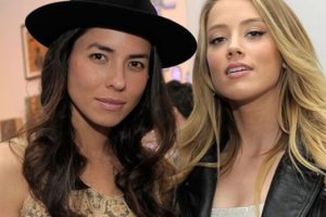 Depp'ten dayak yediğini iddia eden Amber Heard eski sevgilisini d&ouml;vm&uuml;ş!