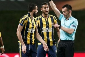 Braga - Fenerbah&ccedil;e ma&ccedil;ının olay adamı Ivan Bebek, bir alt kategoriye d&uuml;ş&uuml;r&uuml;ld&uuml;.