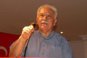 Perin&ccedil;ek: Vatan b&uuml;t&uuml;nl&uuml;ğ&uuml; tehlikede