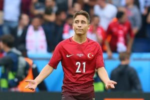 A Milli Takım'ın yıldızı Emre Mor tarihe ge&ccedil;ti