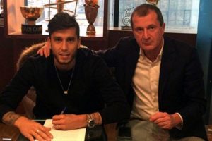 Jose Sosa yerine Ricardo Alvarez Beşiktaş'a &ouml;nerildi