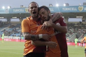 Deportivo'ya transfer olan Emre &Ccedil;olak, ayrılığın nedenini a&ccedil;ıkladı