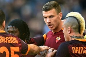 Beşiktaş, Edin Dzeko transferi i&ccedil;in b&uuml;y&uuml;k uğraş veriyor