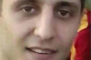 Bursa'da otomobil kullanmayı &ouml;ğrettiği arkadaşıyla birlikte &ouml;ld&uuml;