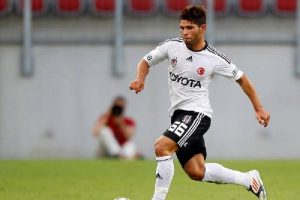 G&ouml;ztepe Barry ve Tanju'nun peşinde
