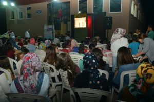 Bozbey, Doğank&ouml;y'de Ramazan coşkusuna ortak oldu