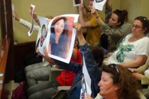 Hafriyat kamyonun ezdiği Şule'nin annesi İBB Meclisi'nde g&ouml;zyaşlarına boğuldu