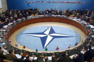 NATO'nun doğu kanadına 4 bin asker gidiyor