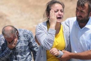 Serinlemek i&ccedil;in girdikleri kanalda boğuldular
