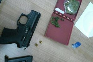 Kuşadası'nda uyuşturucu operasyonu