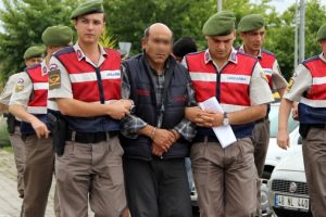 Tecav&uuml;z zanlısı 5 yıl ormanda yaşadı