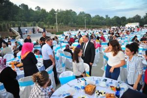 Bursa Orhangazi Belediye personeli iftarda buluştu