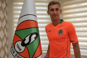 Alanyaspor'a gen&ccedil; sol bek!