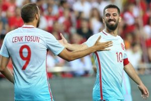 Arda Turan'dan İspanya ma&ccedil;ı yorumu: "İspanya şoka hazır olsun.."