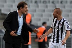 T&ouml;re: "Bonservisimi alırsanız West Ham'da oynamak isterim"