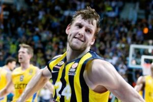 Vesely'den ayrılık iması!