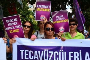 Manisa'da Ensar Vakfı'nın a&ccedil;mak istediği yaz okuluna tepki s&uuml;r&uuml;yor