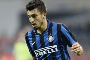 Wolfsburg, Galatasaraylı Alex Telles'i de listeye aldı
