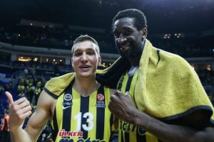 ''NBA olmazsa Fenerbah&ccedil;e'de kalacaklar''