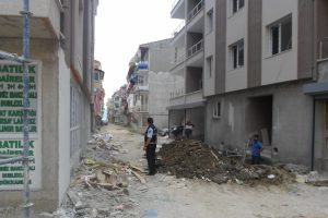 Bursa'da &ccedil;evreyi kirleten inşaatlara ceza yağdı