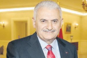 "Başkanlık sistemi fiilen uygulanıyor"
