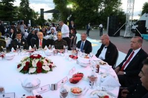 Cumhurbaşkanı Erdoğan'a demir hindi şerbeti