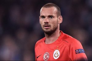 Galatasaray, Wesley Sneijder'a rest &ccedil;ekmeye hazırlanıyor
