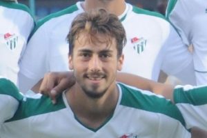 Bursaspor'un U 21 Ligi'nde şampiyon olan gen&ccedil;lerine bir&ccedil;ok kul&uuml;p talip oldu