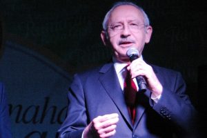 "Haberleri izlemekten korkuyoruz"