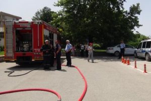 Bursa'da DSİ binasında korkutan yangın