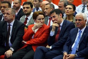 MHP'de Divan Başkanlığı'na iki aday &ccedil;ıktı