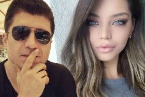 &Ouml;zcan Deniz sevgilisi Buse Narcı ile tatilde