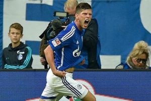 Galatasaray, Thomas Schaaf'la anlaşması halinde Huntelaar'da gelecek
