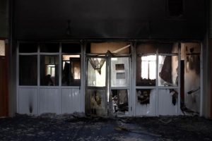 Van'da el yapımı patlayıcının atıldığı anaokulu tamamen yandı