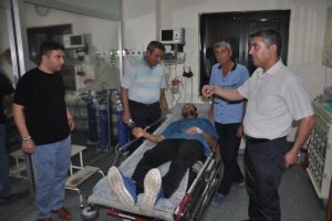 Hasta yakınları, hemşireleri d&ouml;vd&uuml;