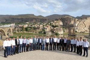 Bursa Osmangazi ile Kozluk arasında 'g&ouml;n&uuml;l k&ouml;pr&uuml;s&uuml;'