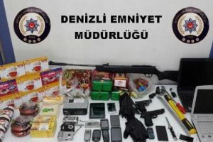 Teravihe gidenlerin evlerini soyan 5 kişi tutuklandı