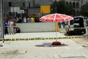 Gaziantep'te 2'inci kattan d&uuml;şen &ccedil;ocuk &ouml;ld&uuml;
