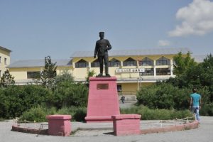 Kazım Karabekir Paşa'yı pembeye boyadılar