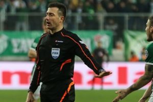 UEFA, T&uuml;rk hakem H&uuml;seyin G&ouml;&ccedil;ek'i Ukrayna - Polonya ma&ccedil;ında g&ouml;revlendirdi