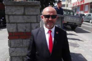 Dayakla tehdit eden muhtar beraat etti