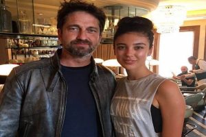 Berkay'dan Gerard Butler'lı paylaşım