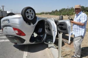 Ters d&ouml;nen ara&ccedil;ta kemer sayesinde yara almadı