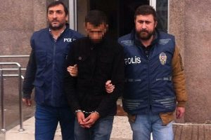 Cinayet sanığı i&ccedil;in 'ruh sağlığı' raporu alınacak