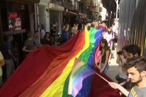 IŞİD, LGBTİ y&uuml;r&uuml;y&uuml;ş&uuml;ne saldıracakmış