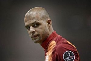Galatasaray, Felipe Melo'nun boşluğunu Miguel Veloso ile doldurmaya karar verdi