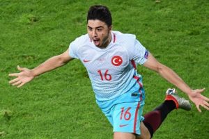 Ozan Tufan'ın gol&uuml;nden sonra sosyal medya adeta yıkıldı