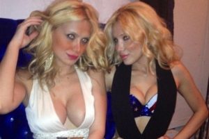 Esra Ersoy'a 20 bin liralık doğum g&uuml;n&uuml; tepki &ccedil;ekti