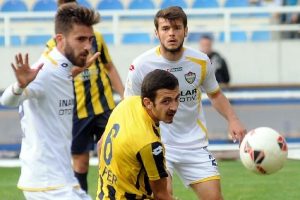 Bucaspor Mert ve Alper'i bırakmadı